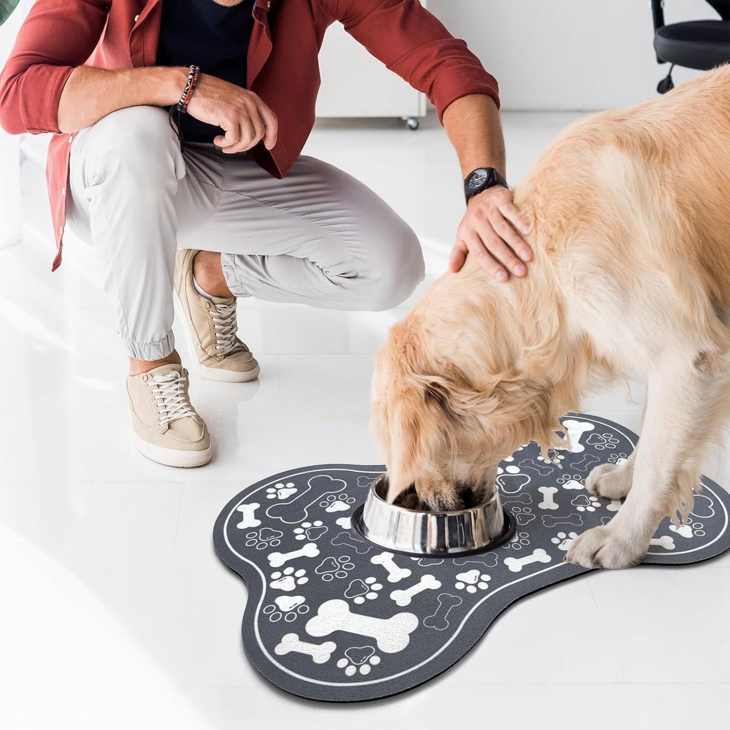 Dog & Cat Food Mat Bone Shaped Pet Feeding Mat Quick Absorb Water Bowl Placemat with Rubber Backing Indoor Floor Stain Resistant Pet Accessory Supplies (Dark Gray Small, 12x18 Inches)