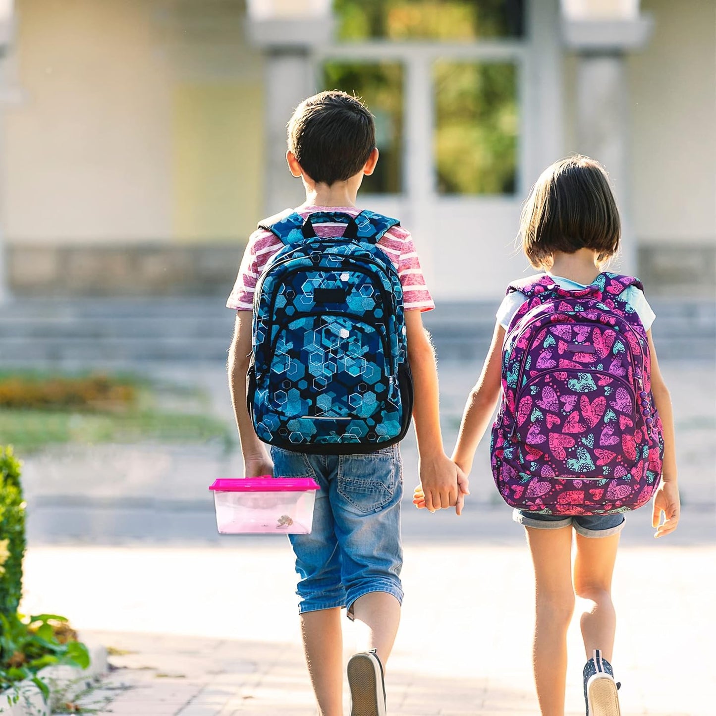 Needzo Mini Neon Plastic Reptile Carrier, Small Terrariums for Hermit Crabs, Lizards, and More with Palm Tree Accessory, Crab Hunting Supplies, Color May Vary, 7 Inches