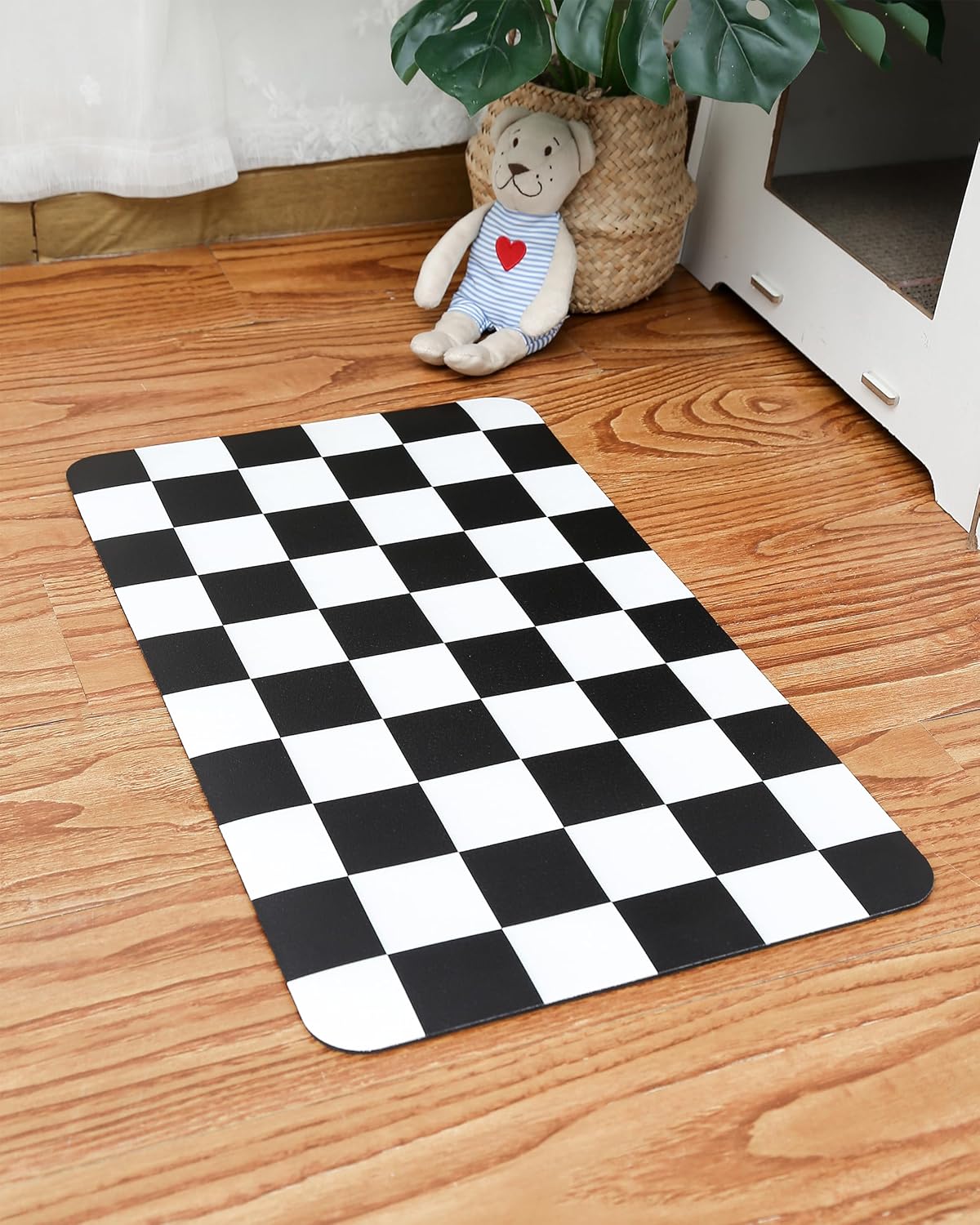 Ralxion Checkered Dog Feeding Mat, Absorbent Mats for Dog Food and Water Bowl, Dispenser, Modern Aesthetic Black White Checkerboard Pet Placemat for Dogs, Cats, Puppy Accessories, 12" X19”