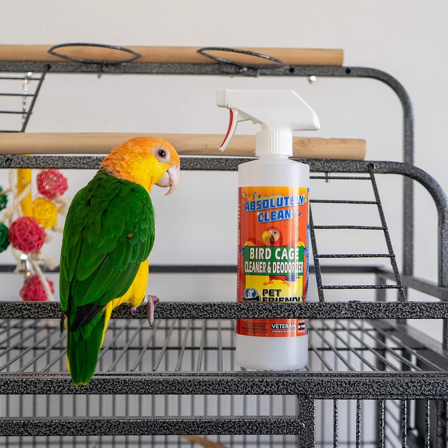 Absolutely Clean Amazing Bird Cage Cleaner and Deodorizer - Just Spray/Wipe - Safely & Easily Removes Bird Messes Quickly and Easily - Made in The US - Fragrance Free (16oz Pack of 1)